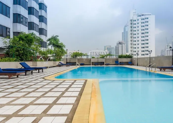 Fully Furnished Omni Tower s Nana - Sukhumvit Soi 4